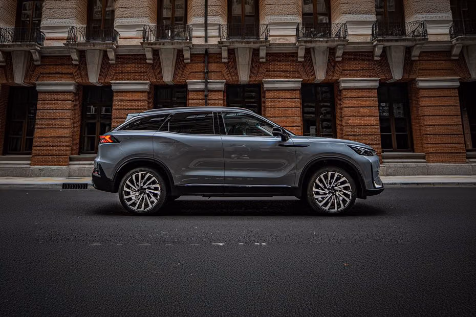 BAIC X7